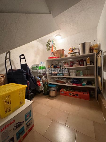 Foto 8e01ca25-77c4-4e3d-99af-b8a468b4c522. Casa aparellada amb aparcament a Sector 3 Getafe