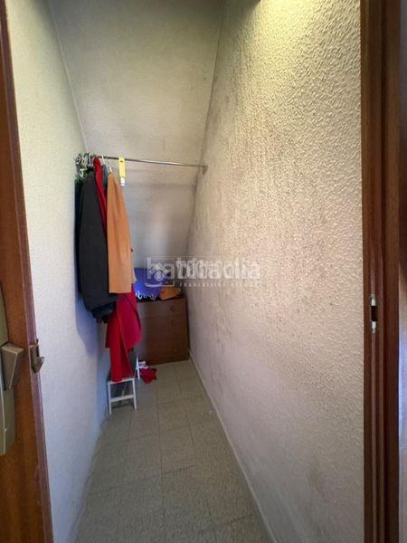 Foto 287a6f20-1366-4a6c-bd35-0ef96aa43b38. Casa aparellada amb calefacció aparcament a Sector 3 Getafe