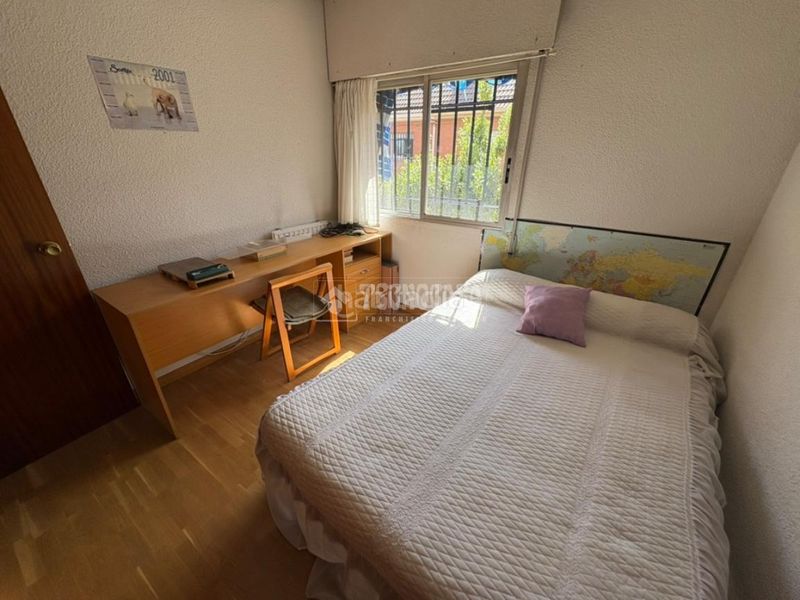Foto a6d80262-5d62-4c55-96db-1f2f8328d0b7. Casa aparellada amb calefacció aparcament a Sector 3 Getafe