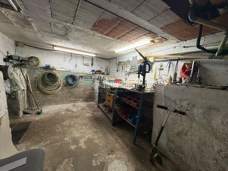 Foto b0ed87a2-c45d-4c0d-9aff-23574f099f95. Casa aparellada amb calefacció aparcament a Sector 3 Getafe