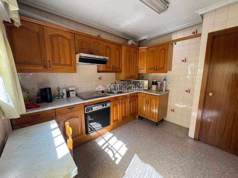Foto ffcd3c5d-d459-4a7b-9150-dd740b20afe3. Casa aparellada amb calefacció aparcament a Sector 3 Getafe
