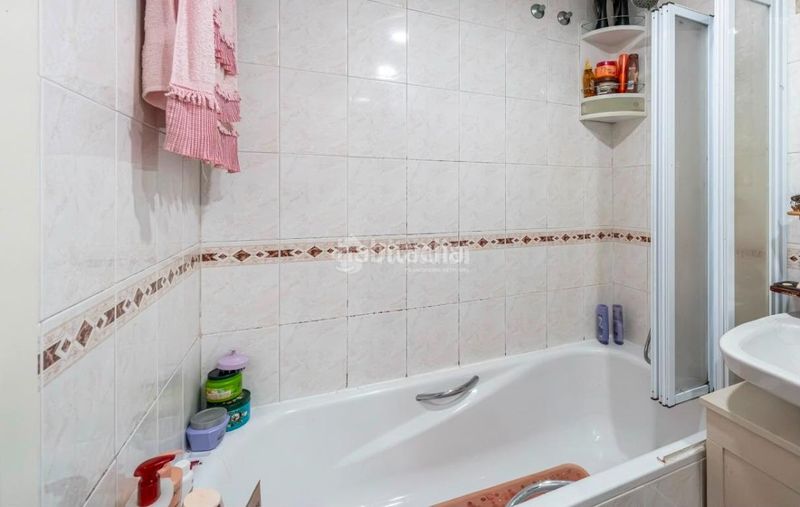 Foto 7f851bfd-d676-4ba2-a2f5-344b833fe65a. Piso  en venta en Sector 3 Getafe