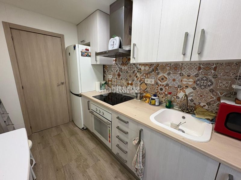 Foto 9155156e-f6c9-488f-97e1-c1ea387a5a61. Rent flat with heating in San Isidro Getafe