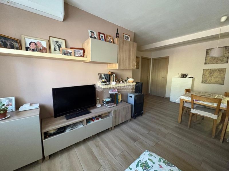 Foto cb38a46c-7185-46f7-ac6a-fbc5e2f91cc7. Rent flat with heating in San Isidro Getafe