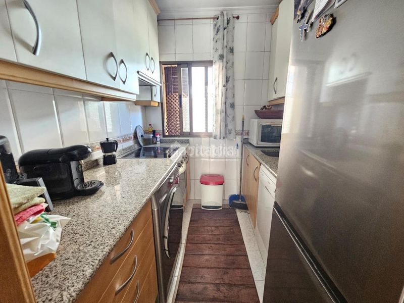 Foto 01294612-85ee-4bb2-8485-1e07c1d53c86. Casa aparellada amb calefacció a San Isidro Madrid
