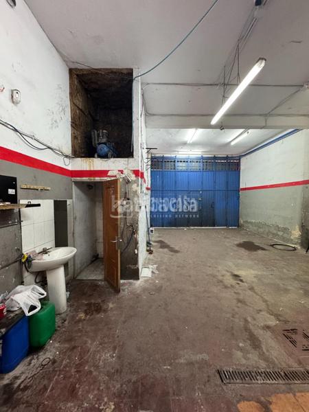Foto 2210078c-e3cf-43a8-ae1d-a47a9bdcde16. Local comercial nave en venta en Abrantes Madrid