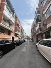 Local Comercial en Calle Ana Albi