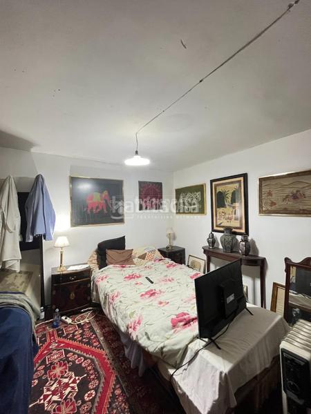Foto 9da0ad6f-b698-4d10-9ab5-a5e0d1c093e4. Local comercial  en venta en Abrantes Madrid