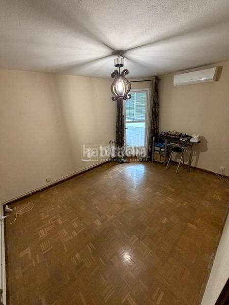 Foto 60f0b376-ff5f-44f4-b0ec-5759466f47d7. Appartement dans Abrantes Madrid