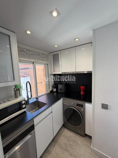 Foto 92aac8b1-817c-480c-aec3-d2f55c5cf53b. Attique avec chauffage dans Abrantes Madrid