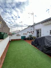 Etagenwohnung in Calle Ángel Ripoll