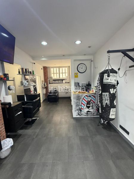 Foto 021f5218-8083-4dc5-8bc2-ab722311ecc2. Local comercial a Abrantes Madrid