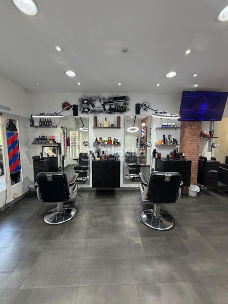 Foto 3de664a2-4676-4e63-aec6-003409335455. Local comercial a Abrantes Madrid