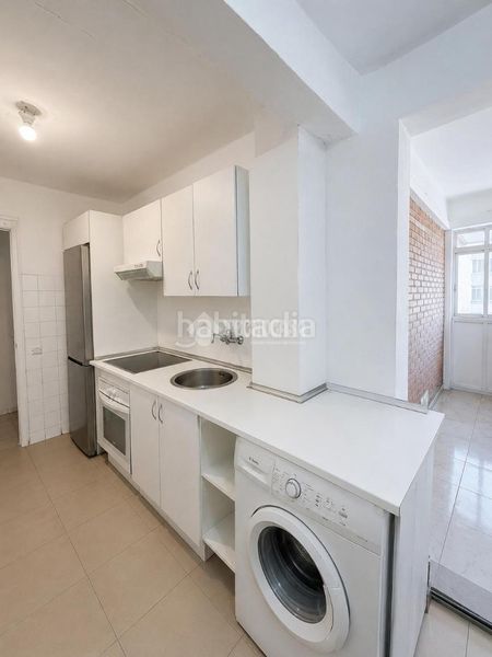 Foto ef6fc157-e65d-4184-a7cf-d58d6b0f5e17. Pis a Abrantes Madrid
