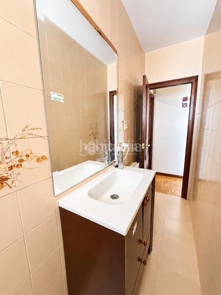 Foto b1f2817c-b5c5-4cb3-b962-678b9e37e3e1. Piso  en venta en Abrantes Madrid