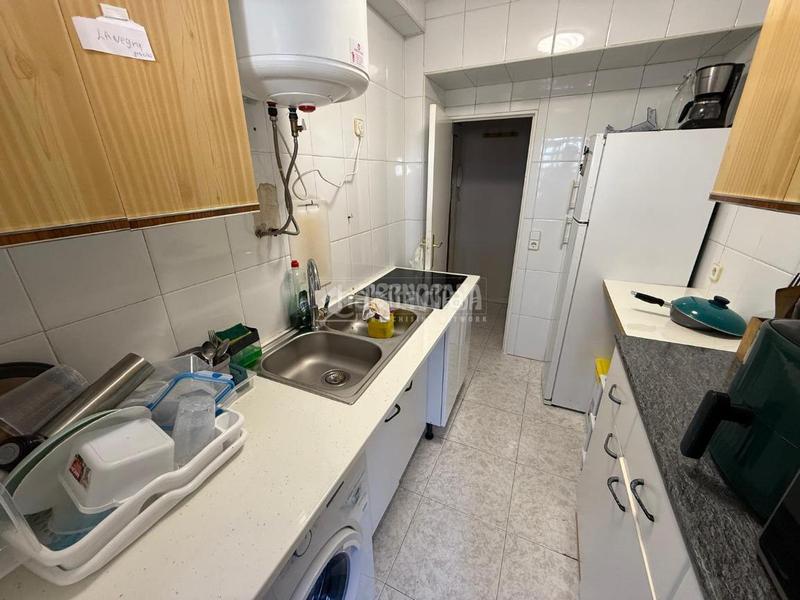 Foto 1d7a62a0-2a13-43ad-8546-f876ab03498c. Piso  en venta en Aluche Madrid