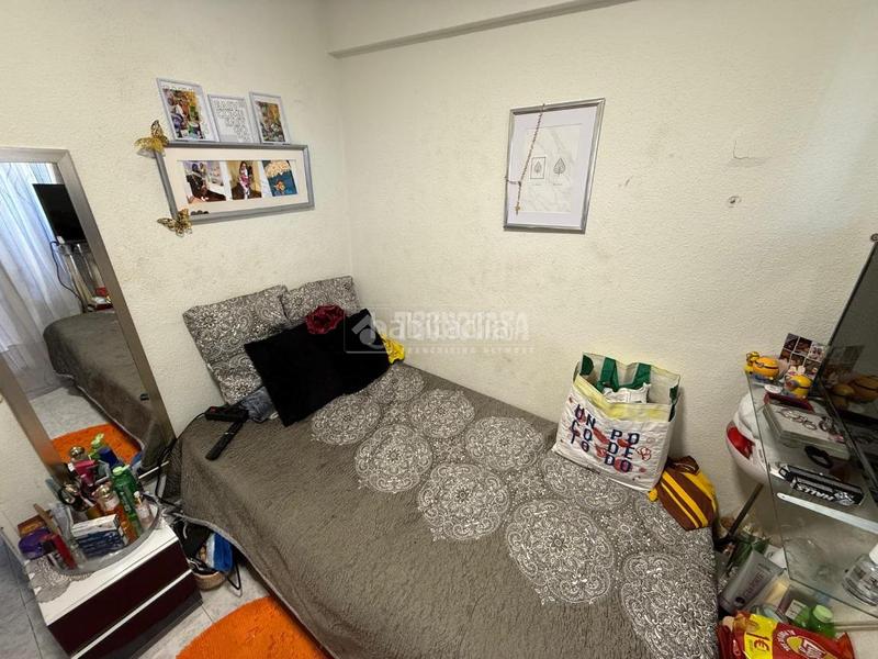 Foto 68028727-9283-4f00-92b4-41d45f335373. Piso  en venta en Aluche Madrid