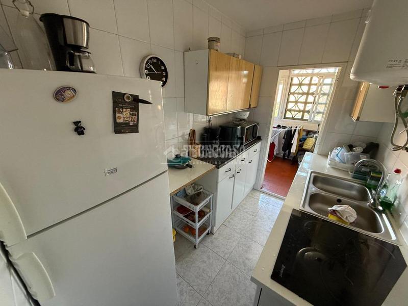 Foto 78d1f4fe-fefa-44a1-9628-15b11c7f8541. Piso  en venta en Aluche Madrid