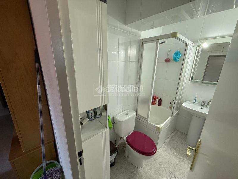 Foto e729856c-71f1-4f0e-bb12-747f8953bba1. Piso  en venta en Aluche Madrid