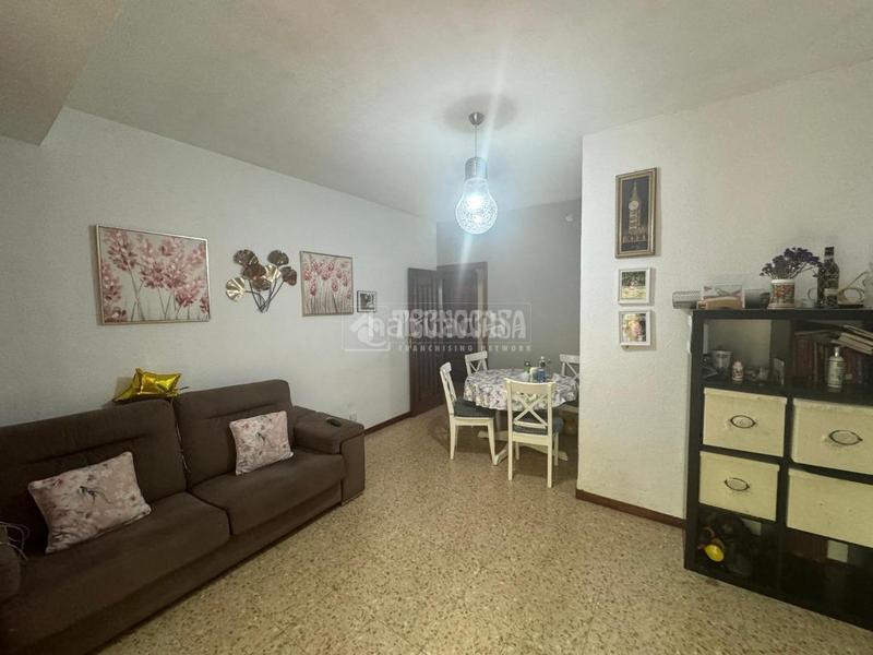 Foto 4253ba7e-e59e-4f4e-98ce-8f4a64c222e7. Appartamento con riscaldamento in Aluche Madrid