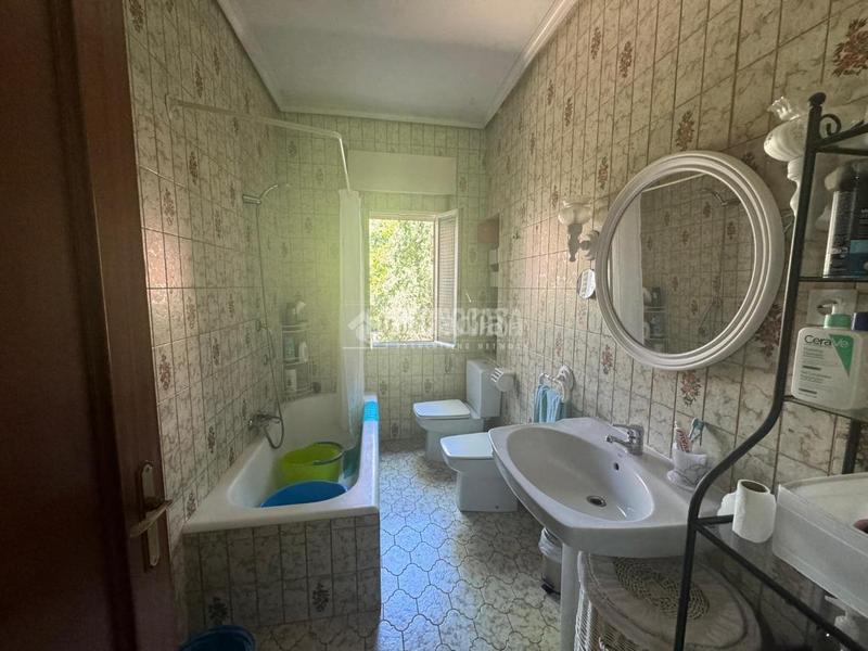 Foto 92a17932-7c34-4a68-a1b6-a9d2c0a2deb8. Appartamento con riscaldamento in Aluche Madrid