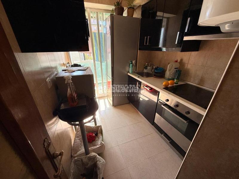 Foto 30644a62-e421-4e75-a4f1-ce310f4569db. Piso  en venta en Aluche Madrid