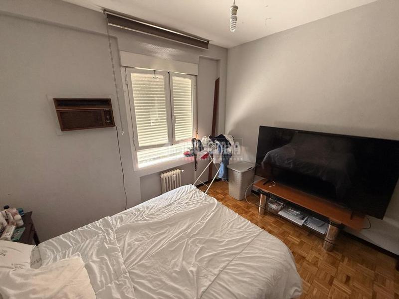 Foto d2a7ca5d-20f9-4c89-909e-36fdd3202090. Piso  en venta en Aluche Madrid