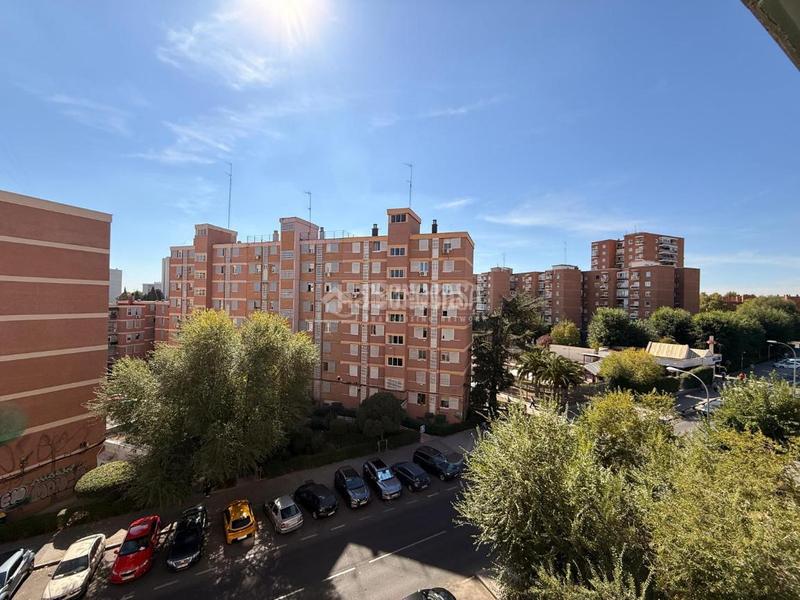 Foto e152012e-150a-4642-bb2d-a122029447a1. Piso  en venta en Aluche Madrid