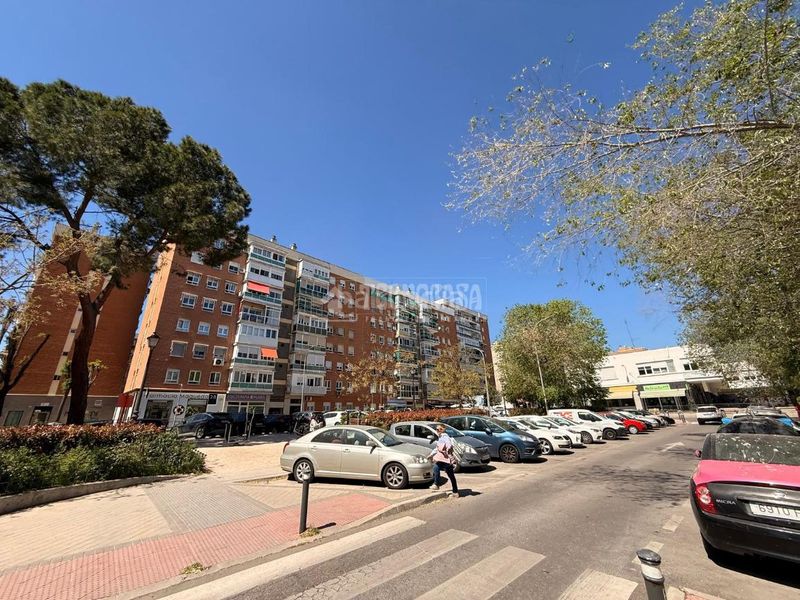 Foto 0ecd5d2b-a414-4ec0-bacc-9114b9838146. Estudi a Aluche Madrid