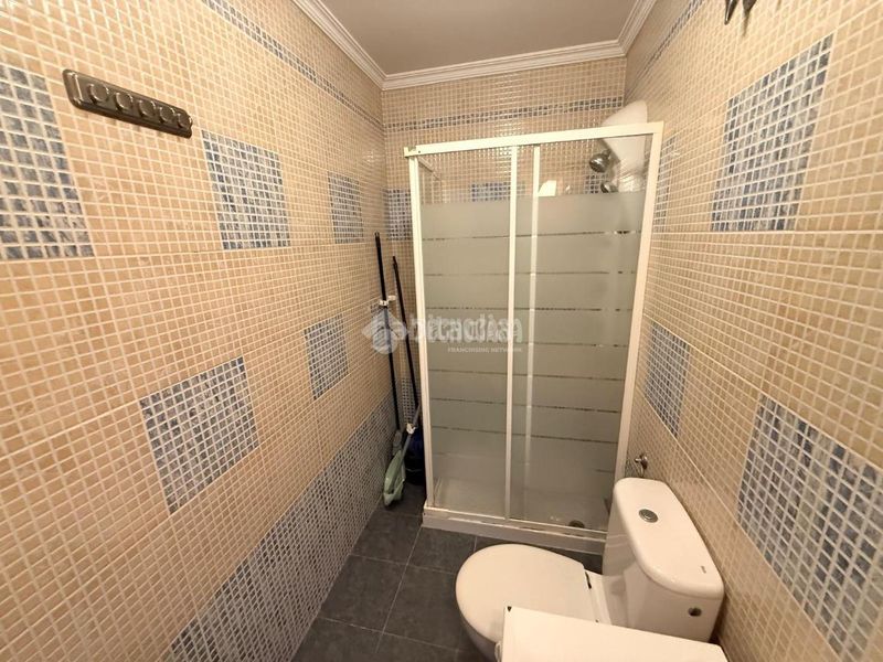 Foto c723c662-e66a-44b2-aa9c-29b22f472344. Estudi a Aluche Madrid