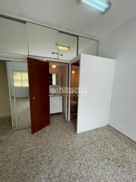 Foto 08a77a7b-ed42-4d1e-9e6a-cb11f32bc9f6. Local comercial  en venta en Rosas - Musas Madrid