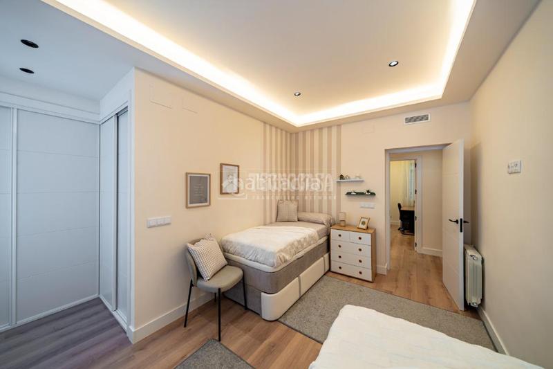 Foto 45d0aa85-4d63-405a-9779-89b44a9955f0. Piso  en venta en Cuatro Caminos - Azca Madrid