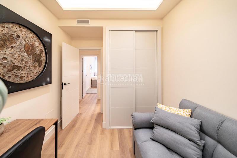 Foto d8c2adf7-fb0d-4a17-922c-9b58ff2b64d6. Piso  en venta en Cuatro Caminos - Azca Madrid