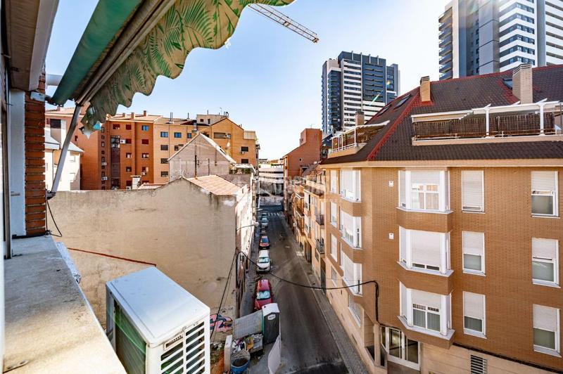 Foto 48f04694-45e8-40a0-a427-c8faf99ef8cd. Pis a Valdeacederas Madrid