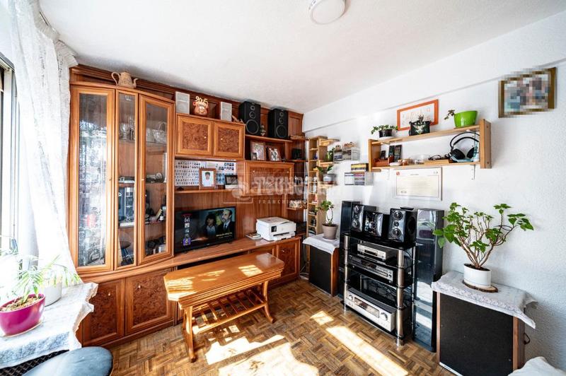 Foto 4f7b6677-19c9-4800-ac14-bcd24d353ec0. Pis a Valdeacederas Madrid