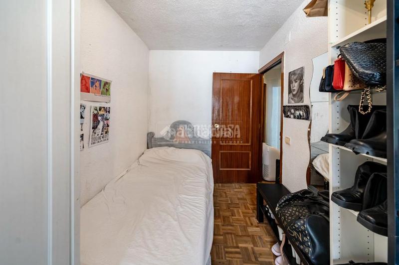 Foto b87dfa27-2915-40a9-a8da-c9022e83fffc. Pis a Valdeacederas Madrid