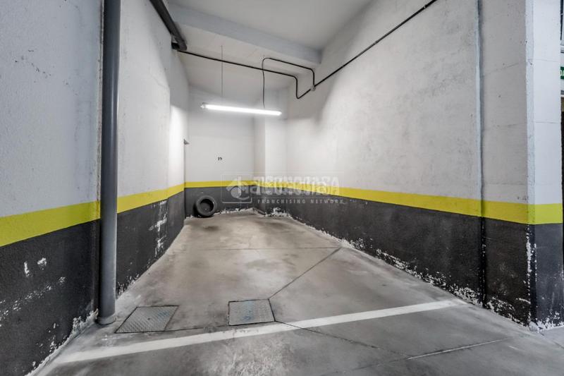 Foto 786ef46c-7798-41b5-b791-38ba02e37696. Dúplex piso en venta en Berruguete Madrid