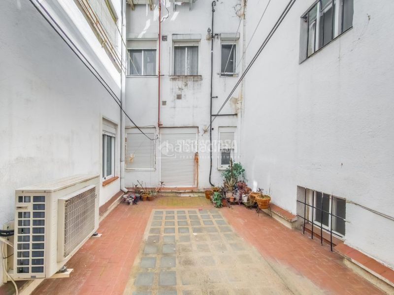 Foto 41d5eaa6-e499-485c-a558-5517875faf4d. Pis amb calefacció a Berruguete Madrid