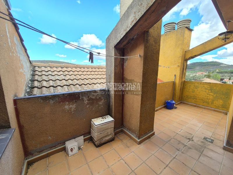 Foto 4a48d42b-534f-4008-98eb-232a9d2cb6c6. Pis amb calefacció a Sigüenza