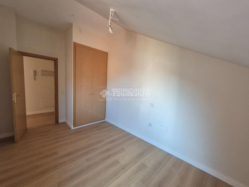 Foto 0b9a0720-93a9-4e74-a54f-a085927f2559. Pis amb calefacció a Sigüenza