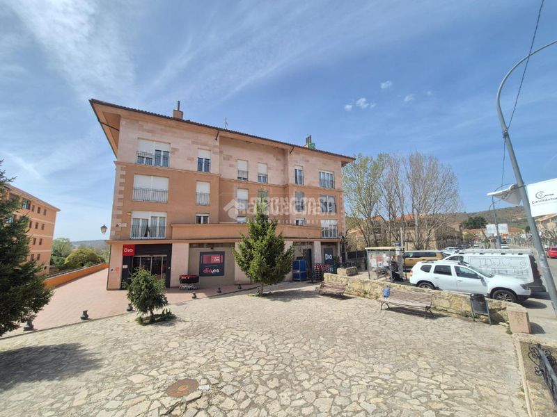 Foto f7bd8a75-884d-479f-8750-49b39da1f79e. Pis amb calefacció a Sigüenza