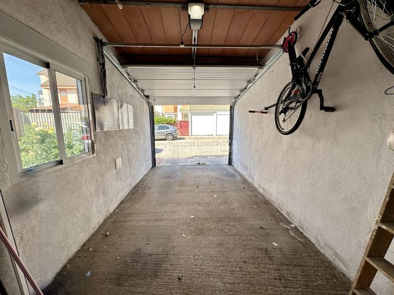 Foto 451d9d5b-637d-41da-b366-4d4ecad6de5c. Casa aparellada amb calefacció aparcament a Fontanar