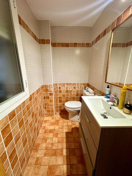 Foto 90dc782e-297e-4708-abbf-39609887ffa8. Casa aparellada amb calefacció aparcament a Fontanar