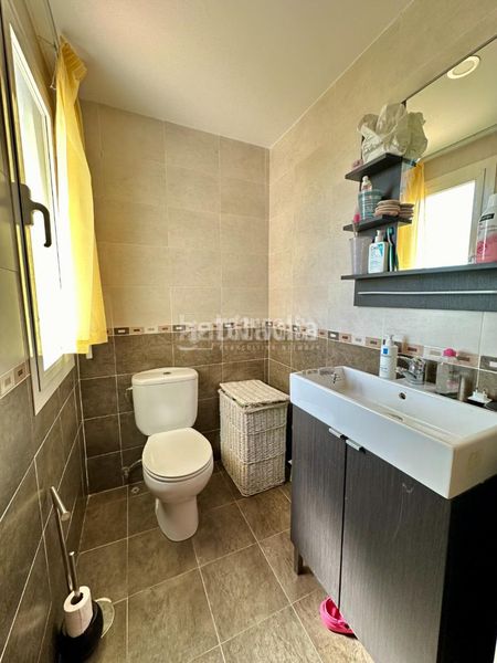 Foto a2ed318e-1684-4ce1-9389-9080d6121b82. Casa aparellada amb calefacció aparcament a Fontanar