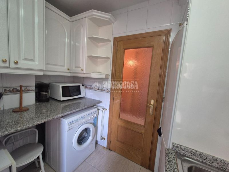 Foto 01eea924-7fff-481e-8485-1044ed699f3d. Pis amb calefacció aparcament a Sigüenza