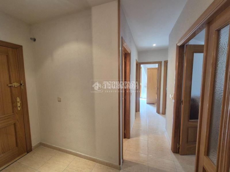 Foto 17d9dc17-8843-4d0d-8e86-04d2cd60b221. Pis amb calefacció aparcament a Sigüenza