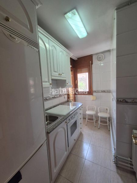 Foto 8329e9c9-bf33-4849-a5d7-433ce8f3fa0c. Pis amb calefacció aparcament a Sigüenza