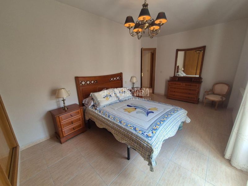 Foto d6169c70-0996-4bcd-a821-1fbd3c36ff12. Pis amb calefacció aparcament a Sigüenza