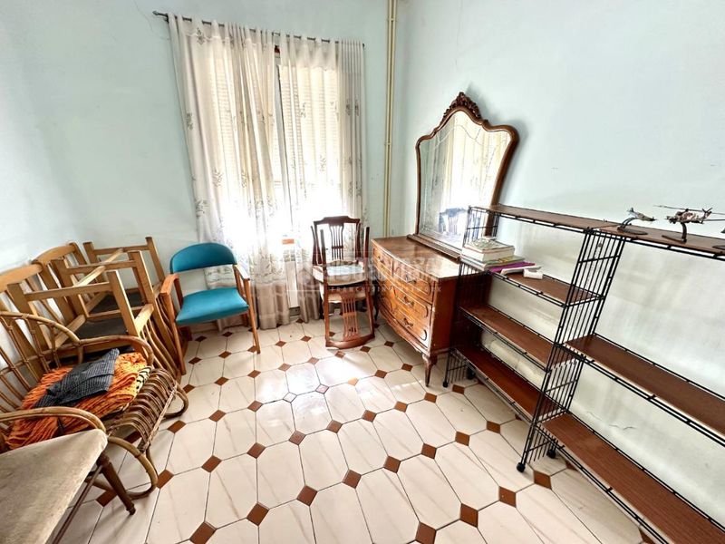 Foto 58903989-81f3-4992-ad67-11b96df8d2c8. Casa aparellada amb calefacció a Marchamalo