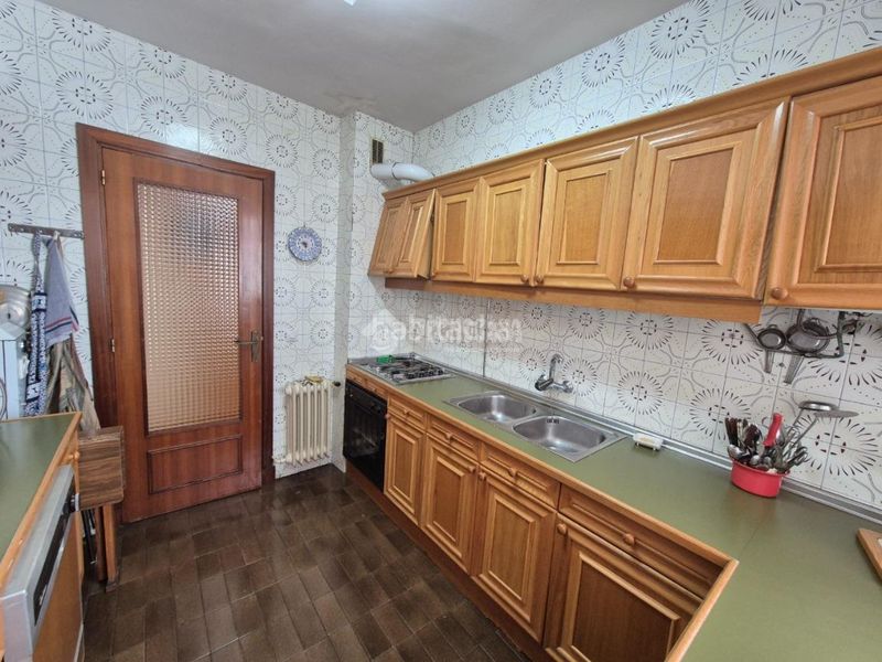 Foto e57fe9df-6e42-4c21-a3ec-62f0a913e6a6. Pis amb calefacció a Sigüenza